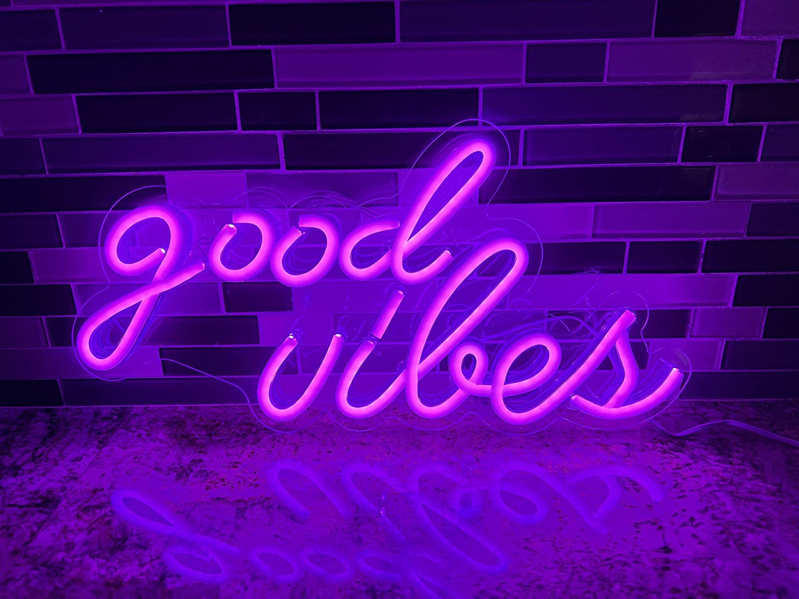 Purple LED Neon Sign - Wall/Table Decor, Home Decor for Wedding Party Kids Room Living Room Bar Pub Hotel Beach